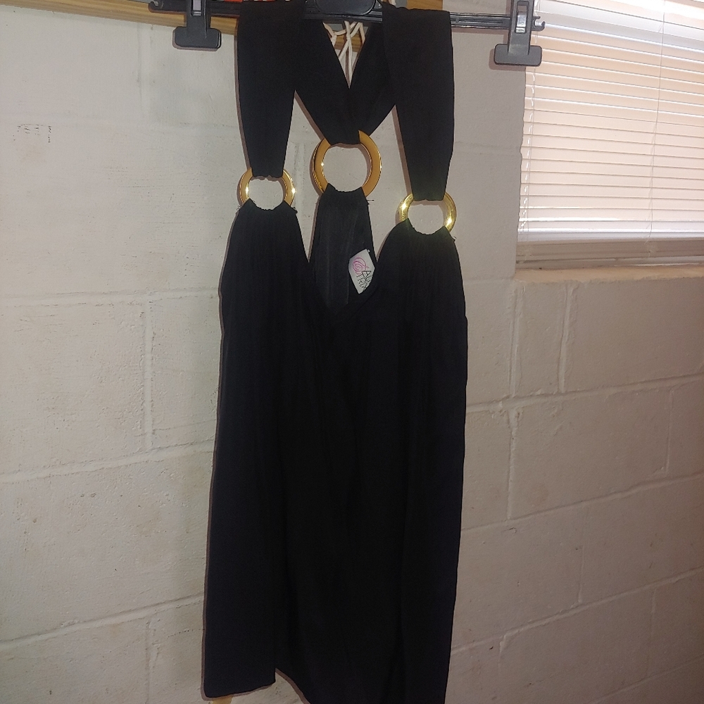 Alice and Trixie black gold ring tank